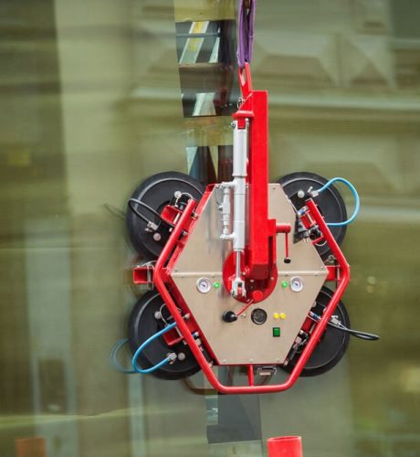 Przyssawka do szyb przyczepiona do okna – spidercrane.com.pl Przyssawka do szyb przyczepiona do okna - spidercrane.com.pl